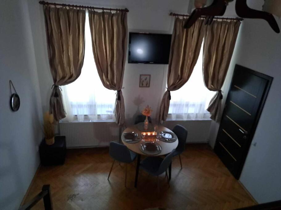 Sofia'S Home Comfy Studio In The Old Town ブラショフ エクステリア 写真